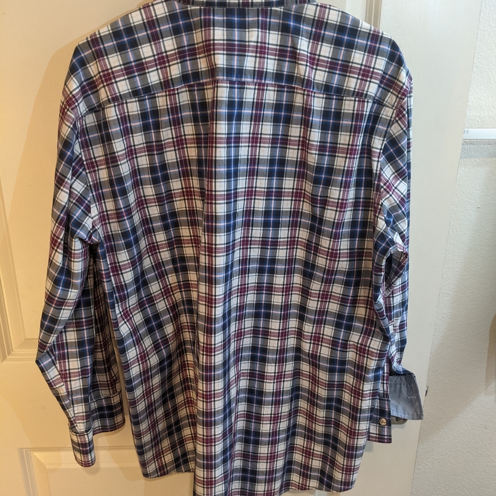 Hugo Boss Button Up - Picture 3 of 3